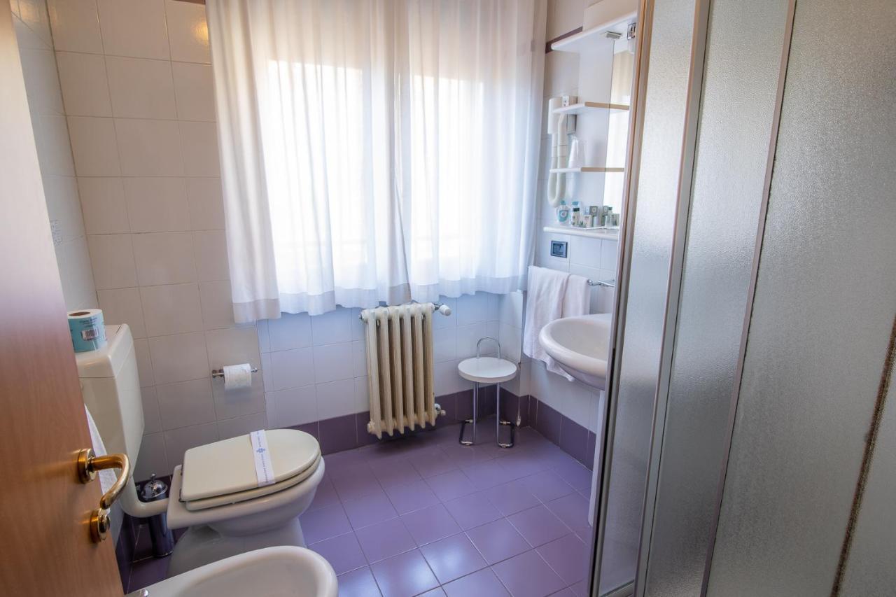 Hotel Vittoria Sondrio Ngoại thất bức ảnh